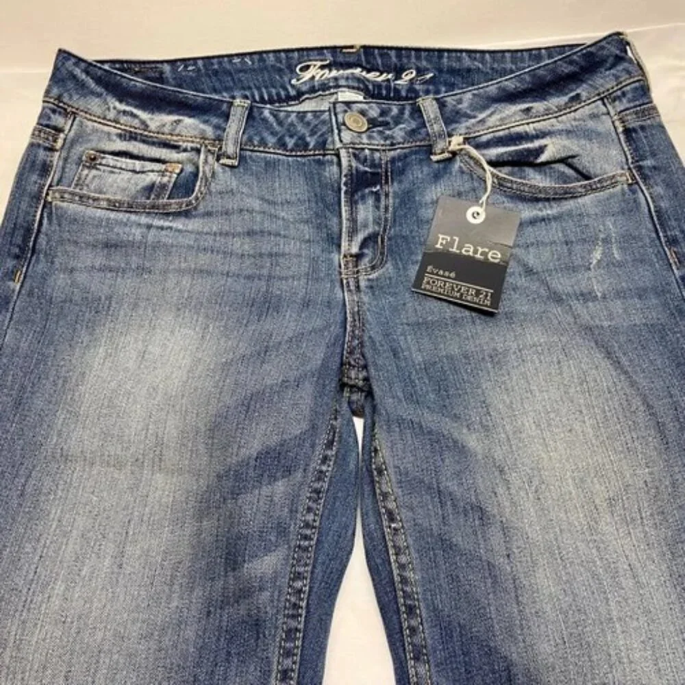Forever 21 Flare Jeans Women's 30 Blue Medium Wash 5 Pocket Denim Jean Pants NWT